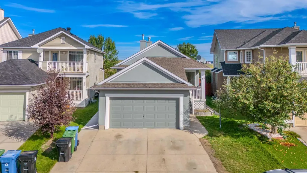 93 Coral Reef Crescent NE Calgary AB T3J 3Y4