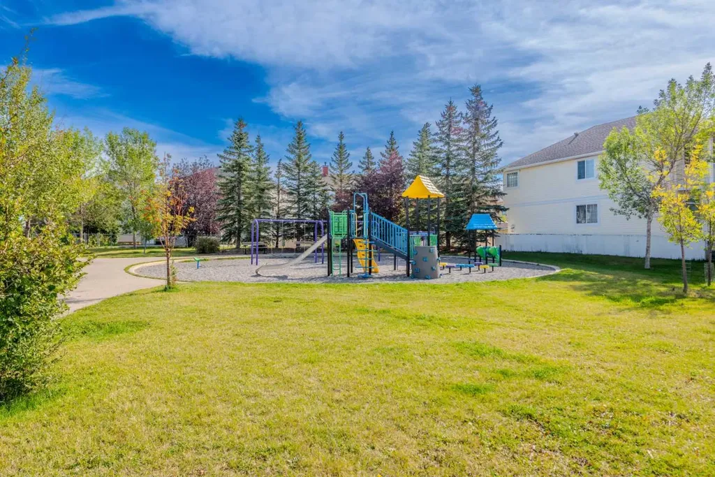 93 Coral Reef Crescent NE Calgary AB T3J 3Y4