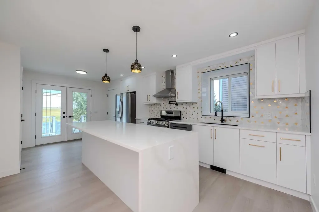 93 Coral Reef Crescent NE Calgary AB T3J 3Y4
