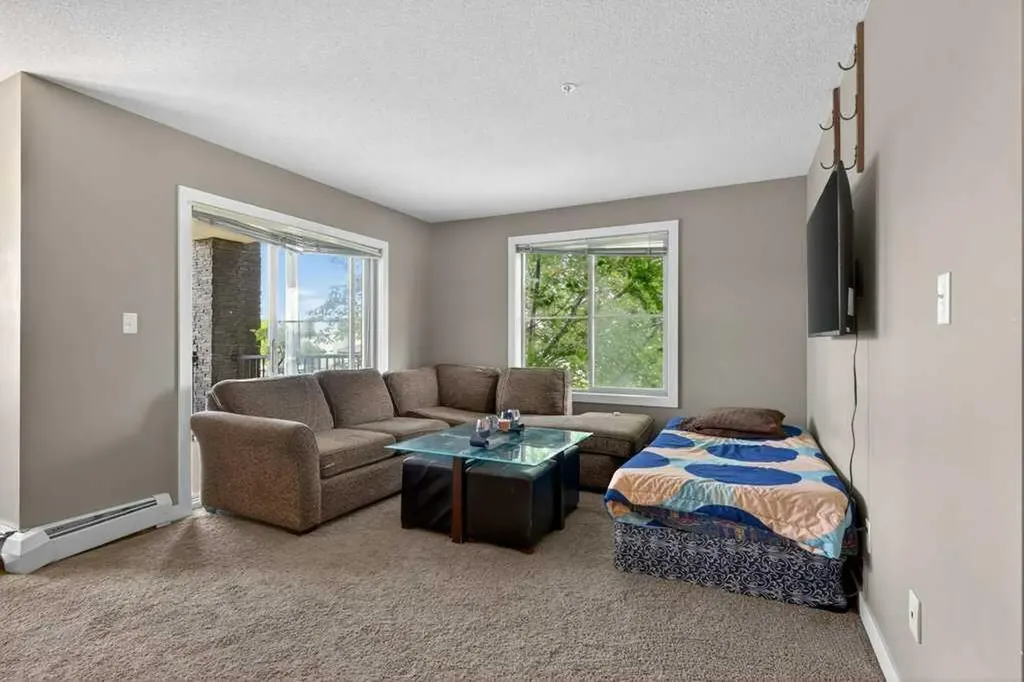 7210 80 Avenue NE Calgary AB T3J 0N7
