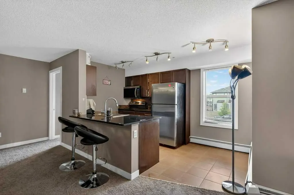 7210 80 Avenue NE Calgary AB T3J 0N7