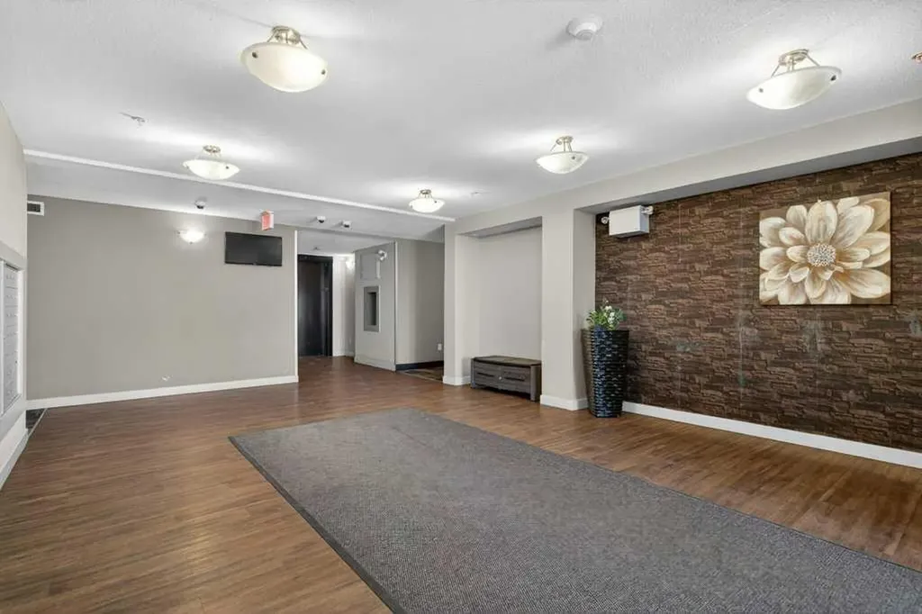 7210 80 Avenue NE Calgary AB T3J 0N7