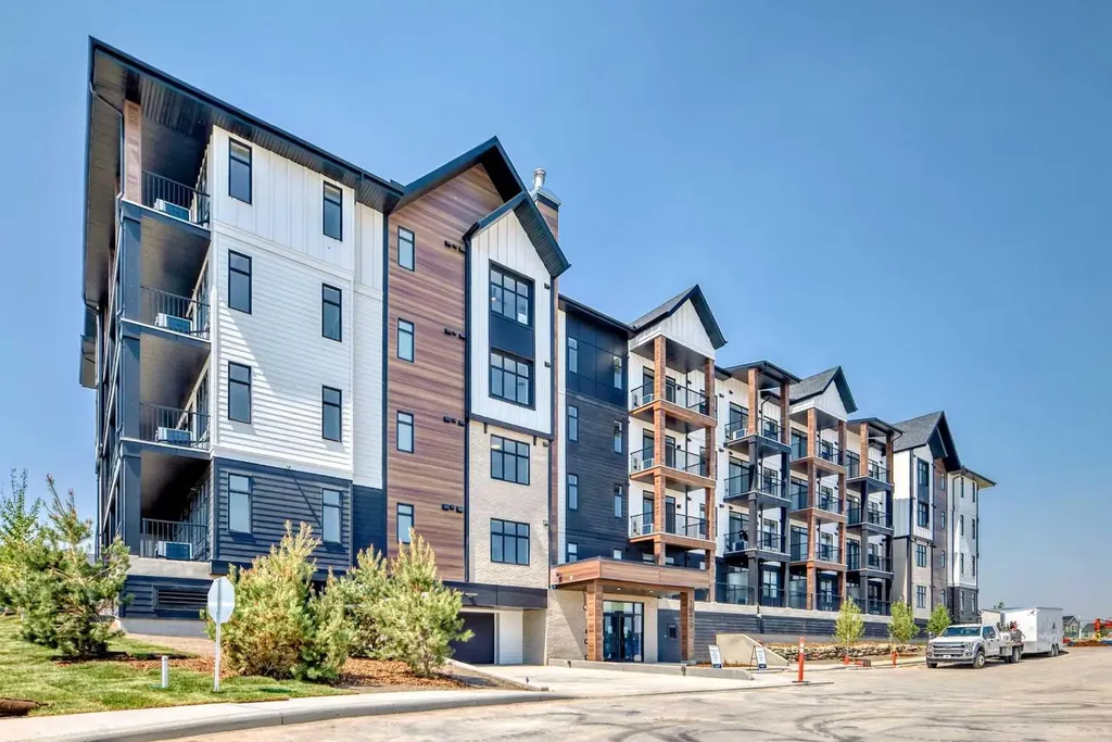 430 Sage Hill Road NW Calgary AB T3R 2J9