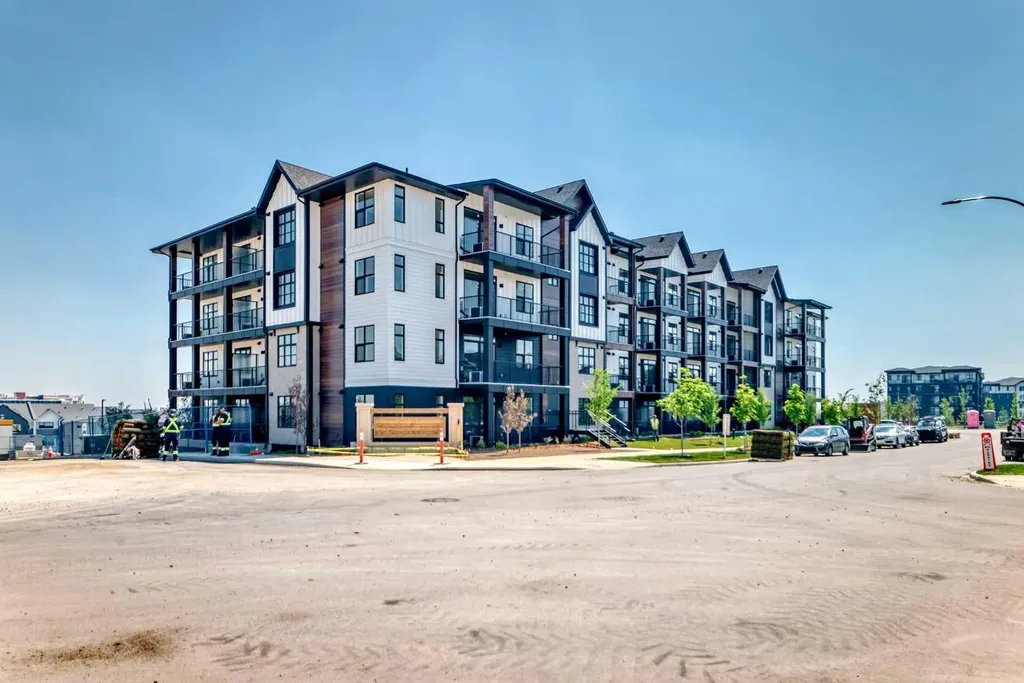 430 Sage Hill Road NW Calgary AB T3R 2J9