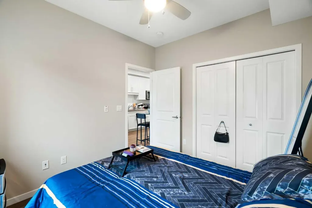 30 Mahogany Mews SE Calgary AB T3M 3H4