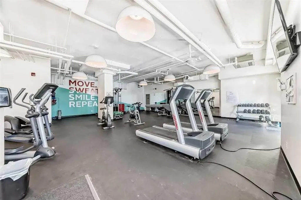 30 Mahogany Mews SE Calgary AB T3M 3H4