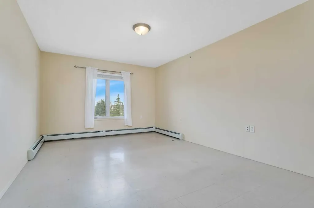 80A Kelloway Crescent Red Deer AB T4P 4G7