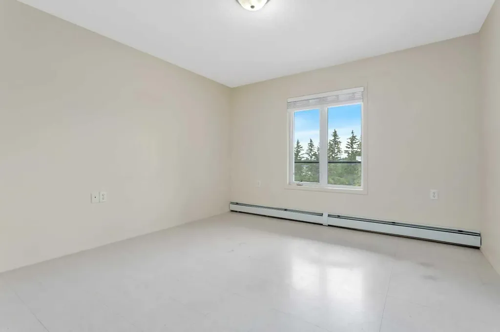 80A Kelloway Crescent Red Deer AB T4P 4G7