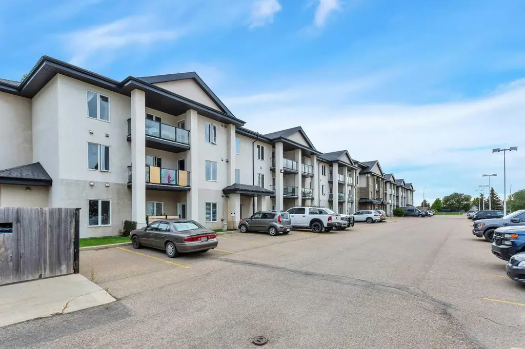80A Kelloway Crescent Red Deer AB T4P 4G7