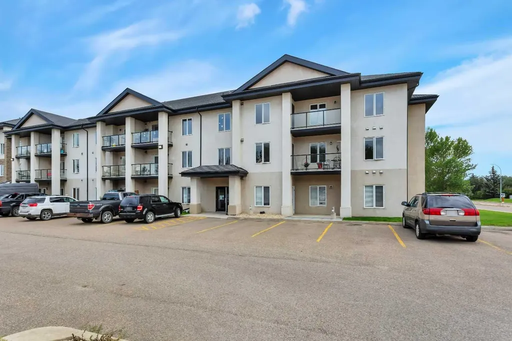 80A Kelloway Crescent Red Deer AB T4P 4G7