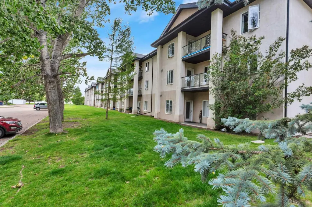 80A Kelloway Crescent Red Deer AB T4P 4G7