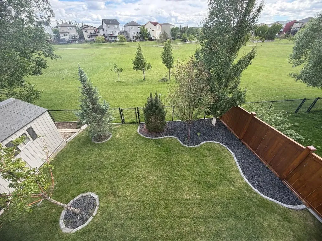 1656 Coalbanks Boulevard W Lethbridge AB T1J 2X4