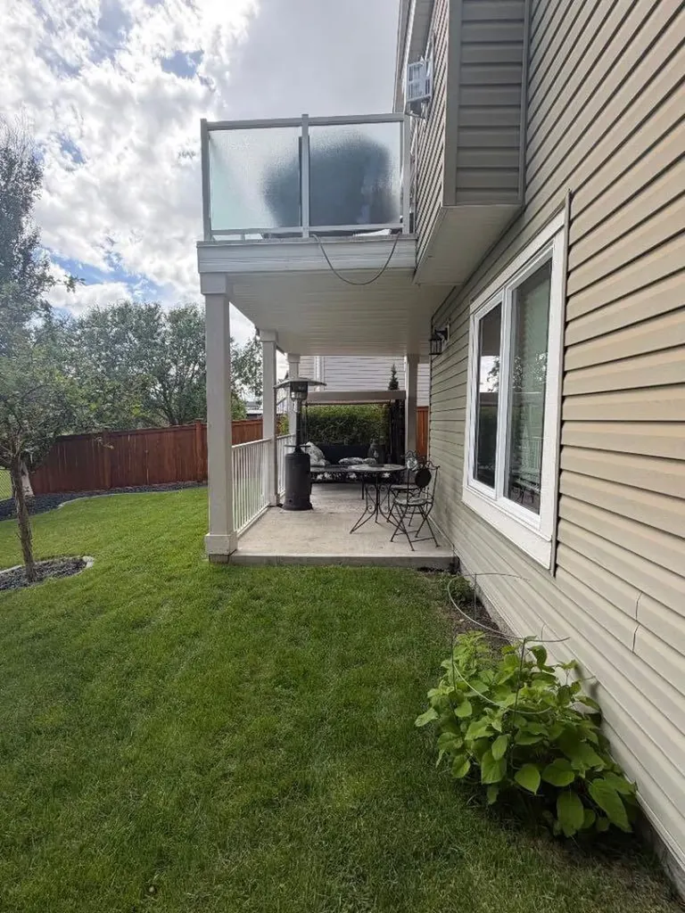 1656 Coalbanks Boulevard W Lethbridge AB T1J 2X4