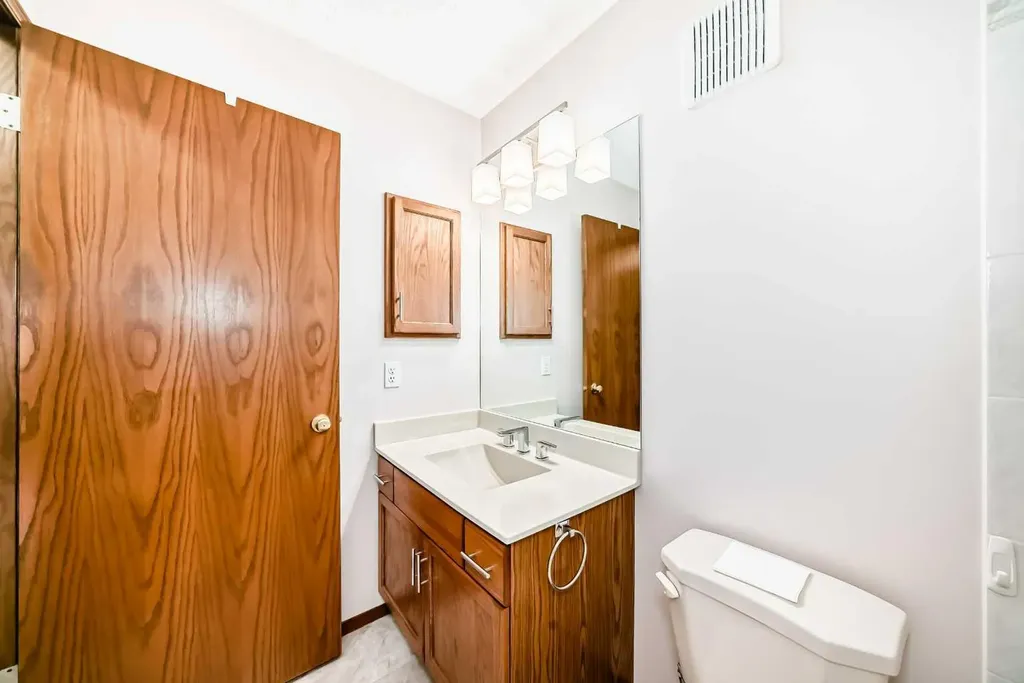96 Arbour Ridge Way NW Calgary AB T3G 3T1