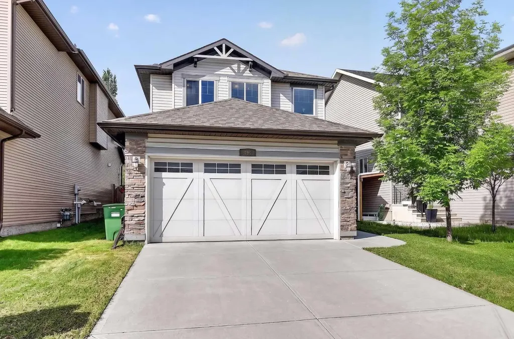 490 New Brighton Drive SE Calgary AB T2Z 0K1