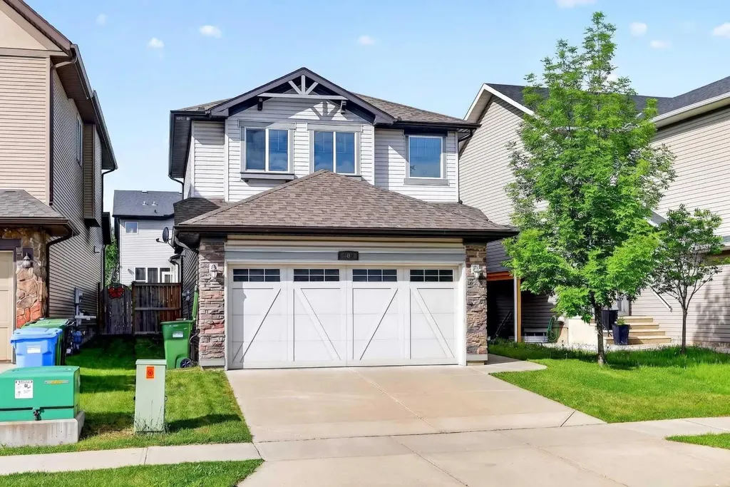 490 New Brighton Drive SE Calgary AB T2Z 0K1