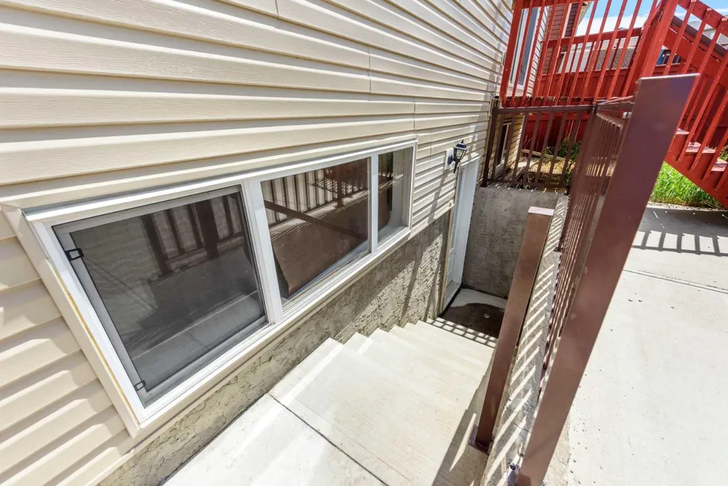 15 Cityscape Crescent NE Calgary AB T3N0S5