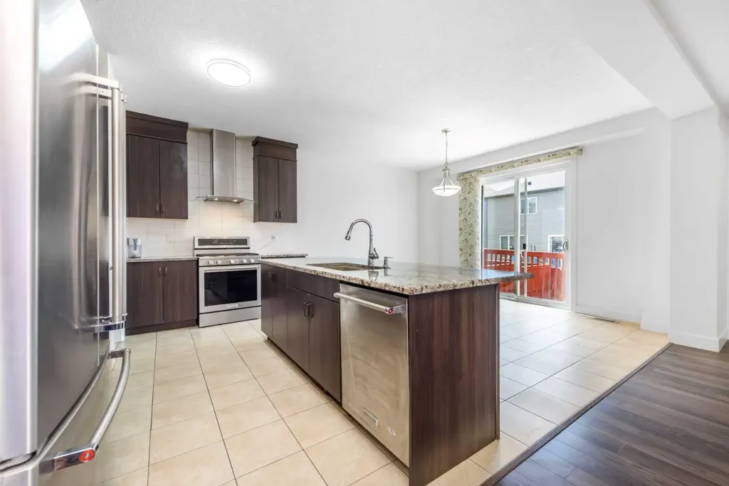 15 Cityscape Crescent NE Calgary AB T3N0S5