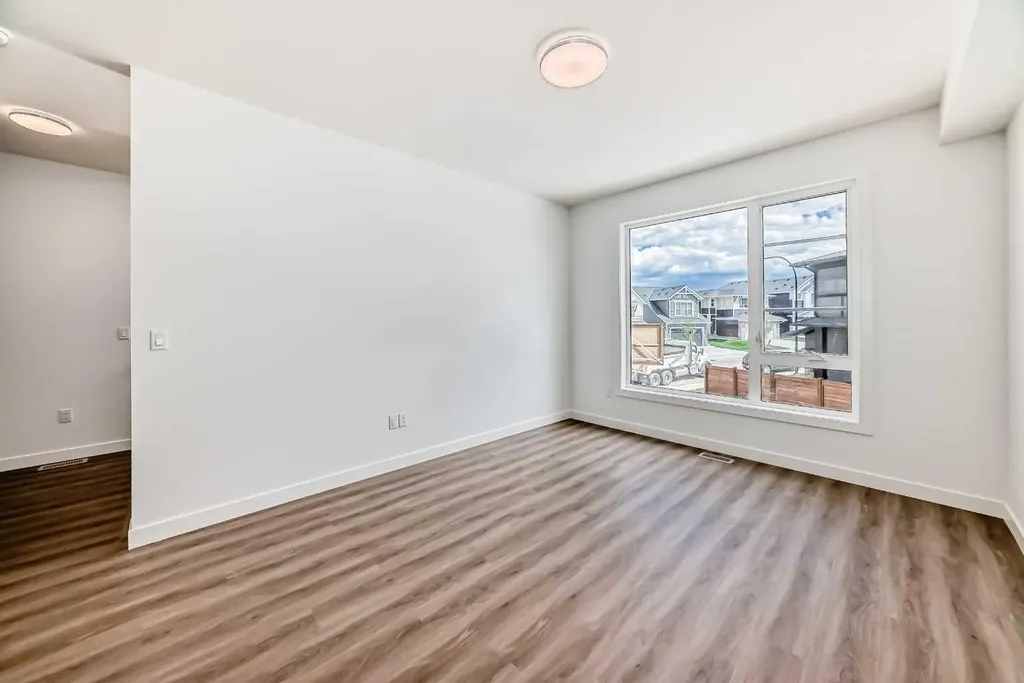 199 Sage Hill Heights Calgary AB T3R 2M8