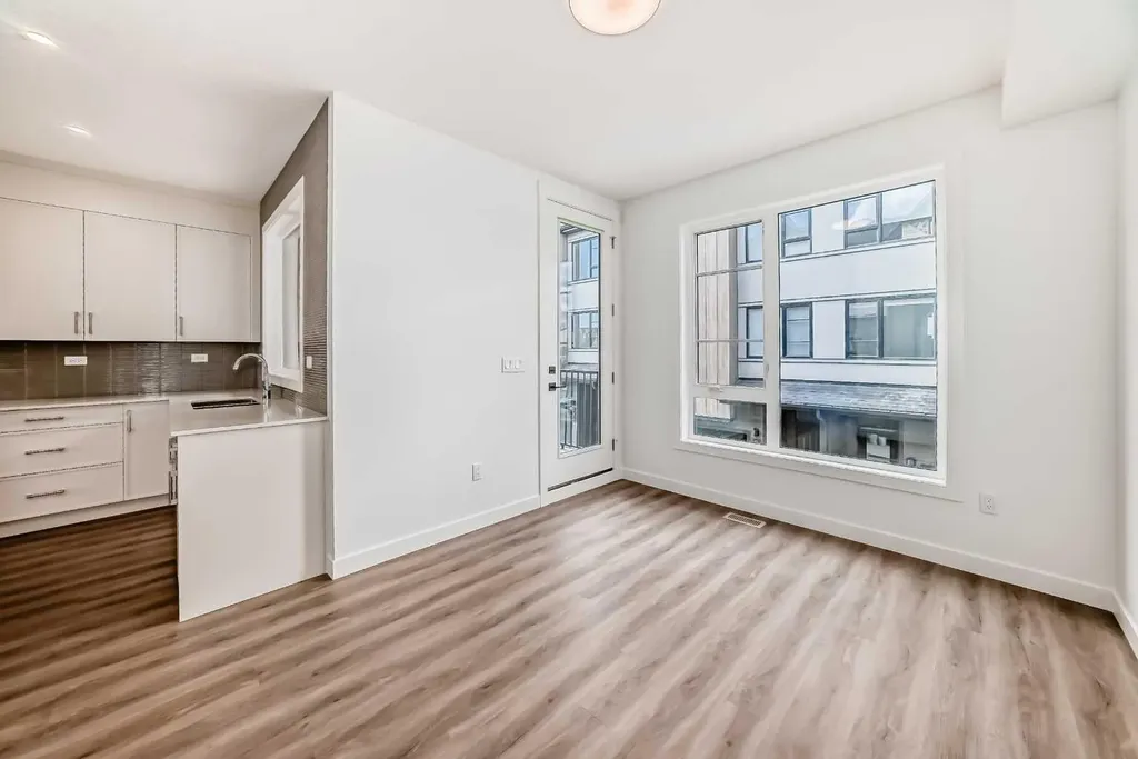199 Sage Hill Heights Calgary AB T3R 2M8