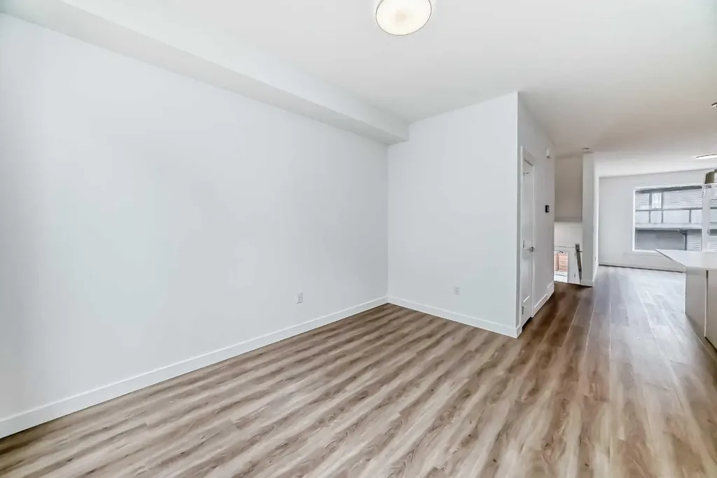 199 Sage Hill Heights Calgary AB T3R 2M8