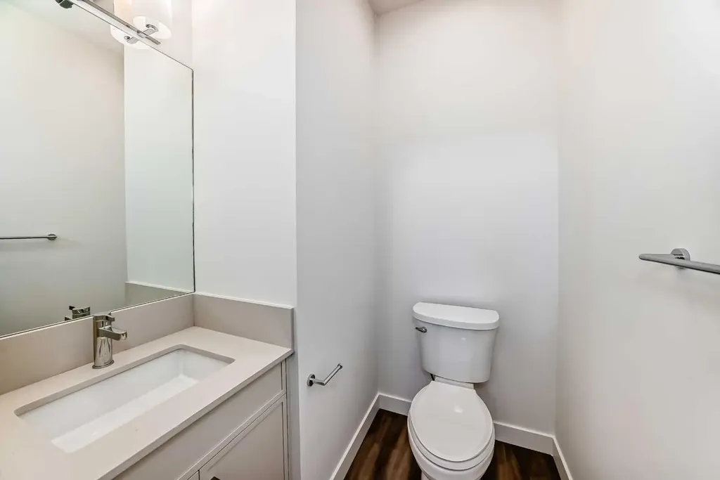 199 Sage Hill Heights Calgary AB T3R 2M8