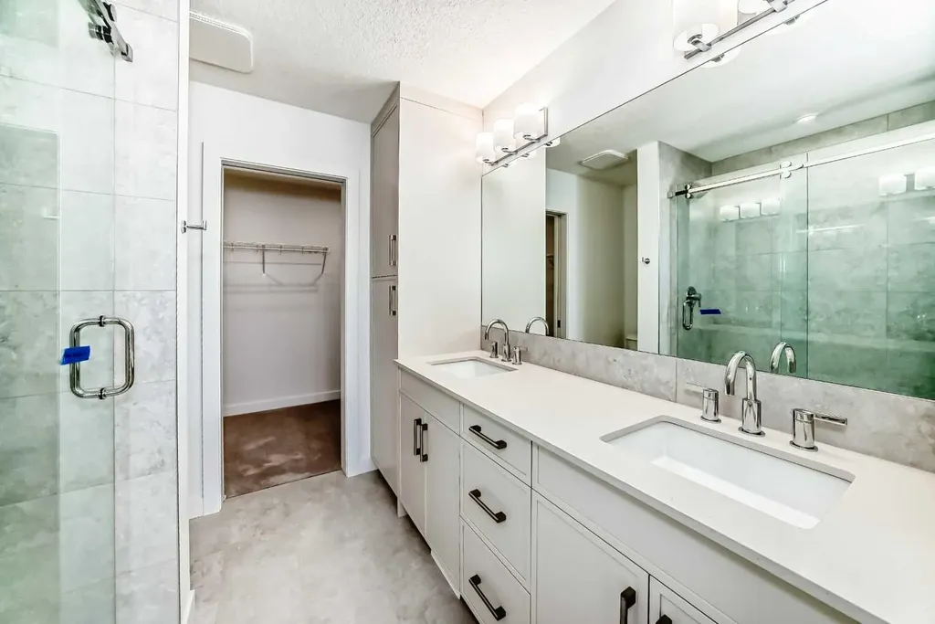 199 Sage Hill Heights Calgary AB T3R 2M8