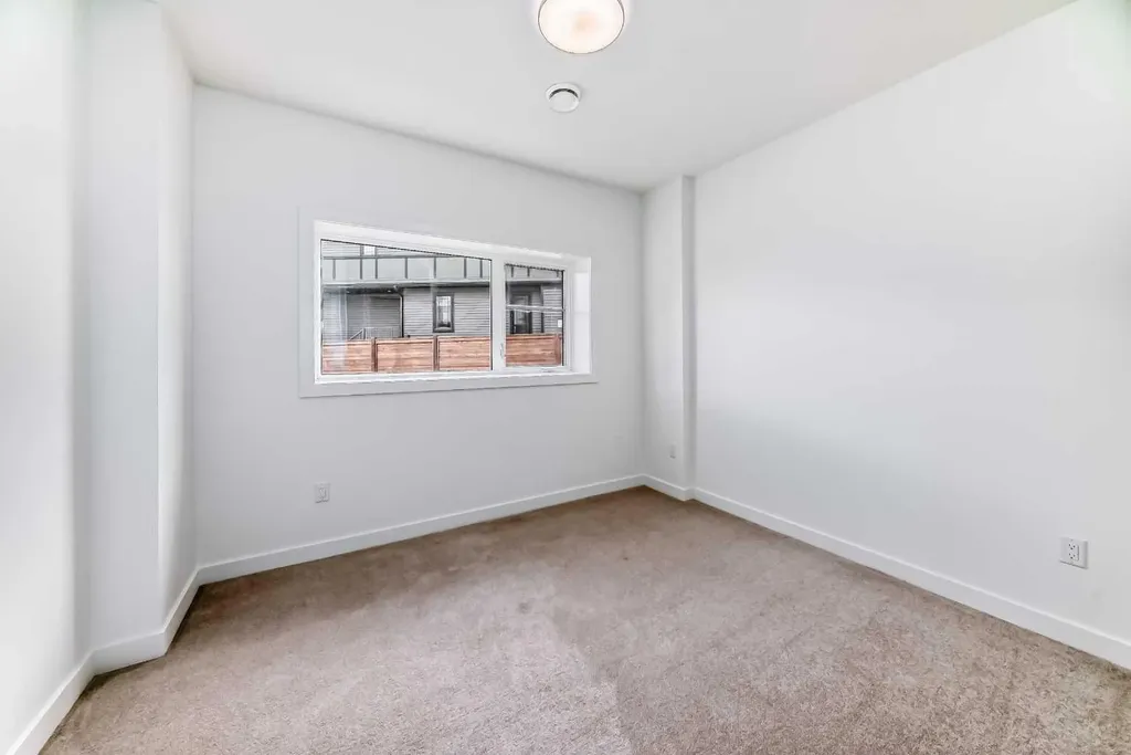 199 Sage Hill Heights Calgary AB T3R 2M8