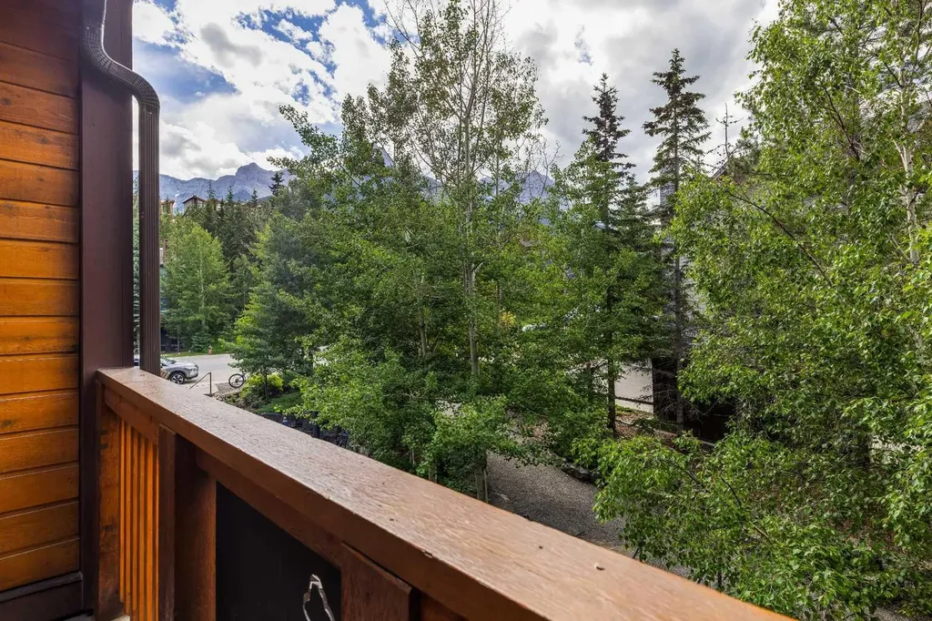 75 Dyrgas Gate Canmore AB T1W0A6