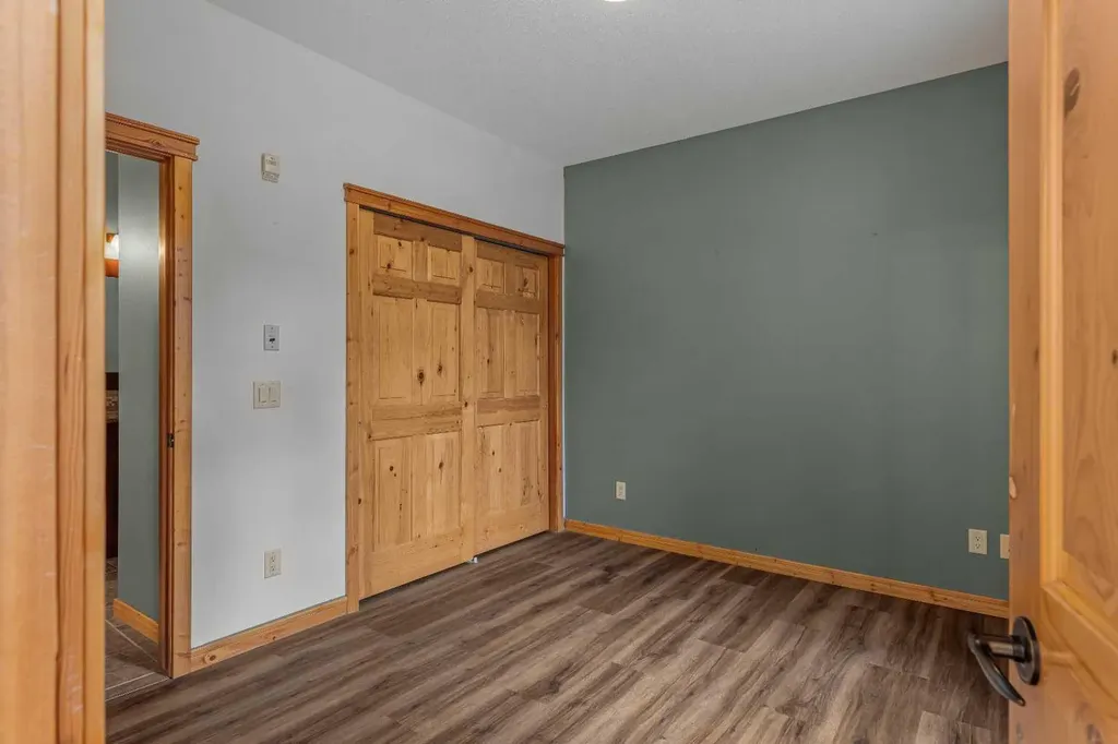 75 Dyrgas Gate Canmore AB T1W0A6