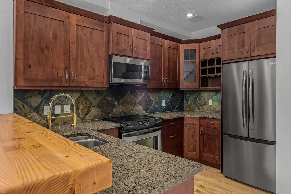 75 Dyrgas Gate Canmore AB T1W0A6