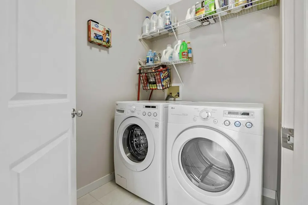 87 Elgin Drive Calgary AB T2Z 4H1