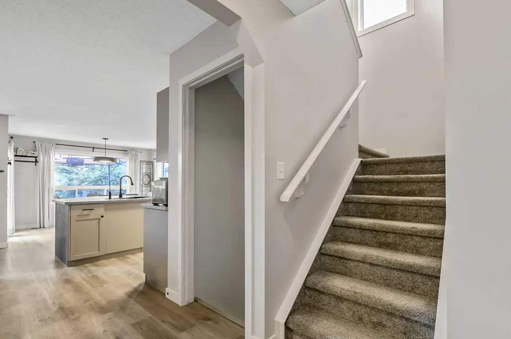 87 Elgin Drive Calgary AB T2Z 4H1