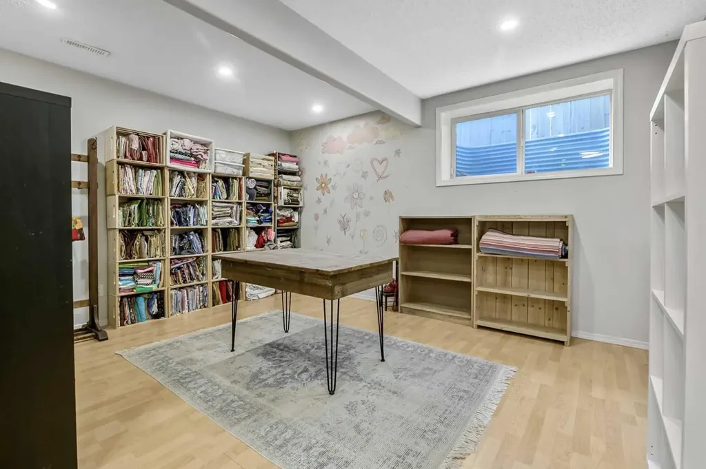 87 Elgin Drive Calgary AB T2Z 4H1