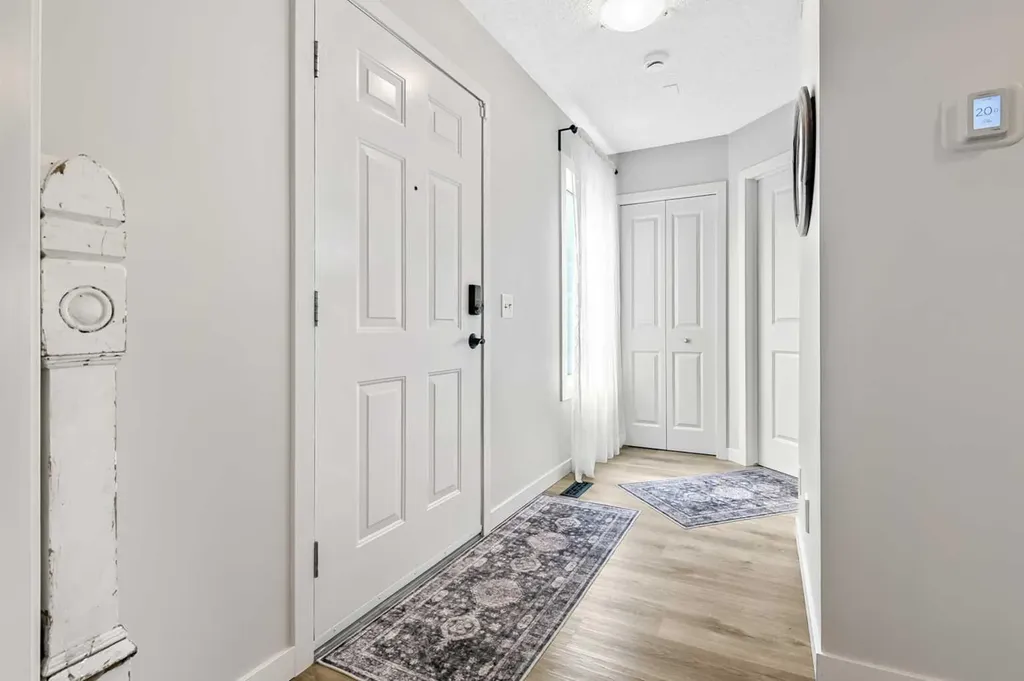 87 Elgin Drive Calgary AB T2Z 4H1