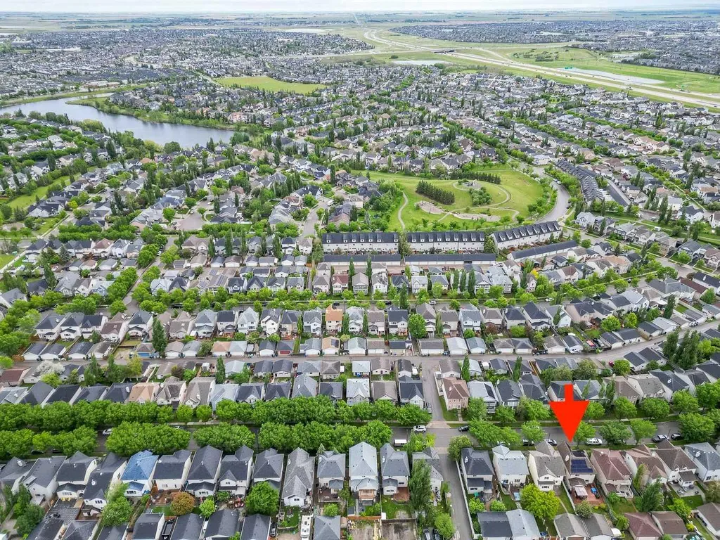 87 Elgin Drive SE Calgary AB T2Z 4H1