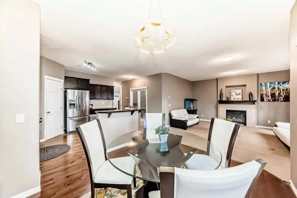 2092 Reunion Boulevard NW Airdrie AB T4B 0J2