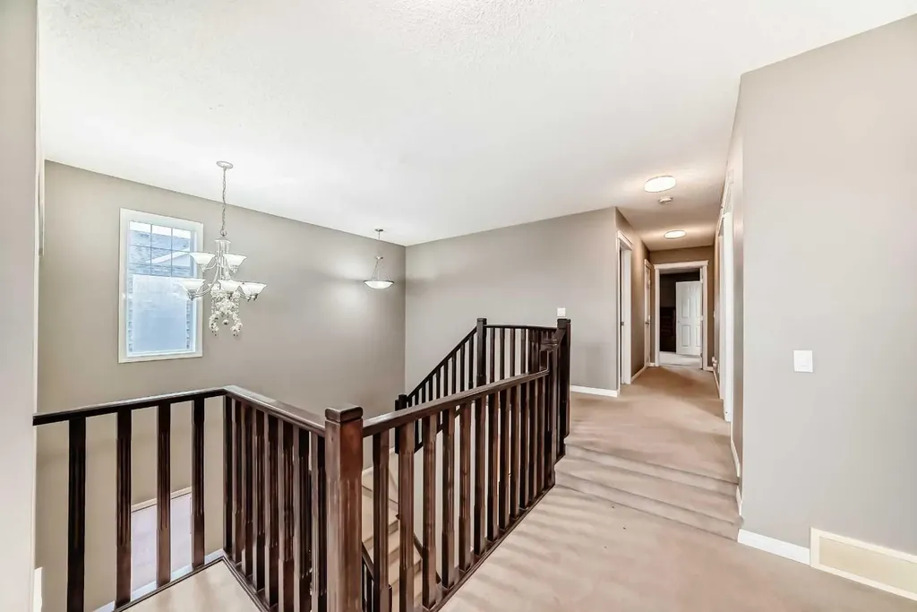 2092 Reunion Boulevard NW Airdrie AB T4B 0J2