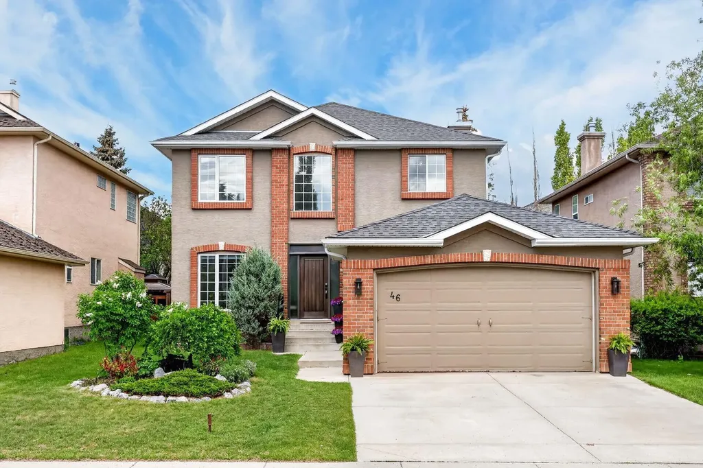 46 Simcrest Manor SW Calgary AB T3H4K2