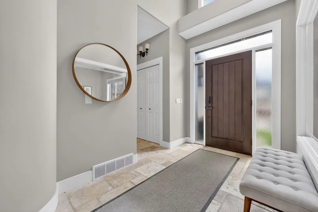 46 Simcrest Manor SW Calgary AB T3H4K2