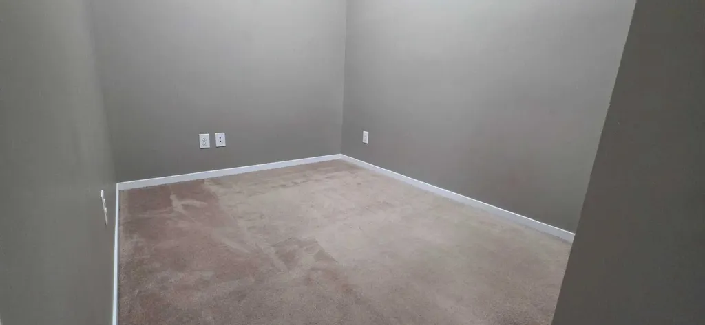 4641 128 Avenue NE Calgary AB T3N1T4