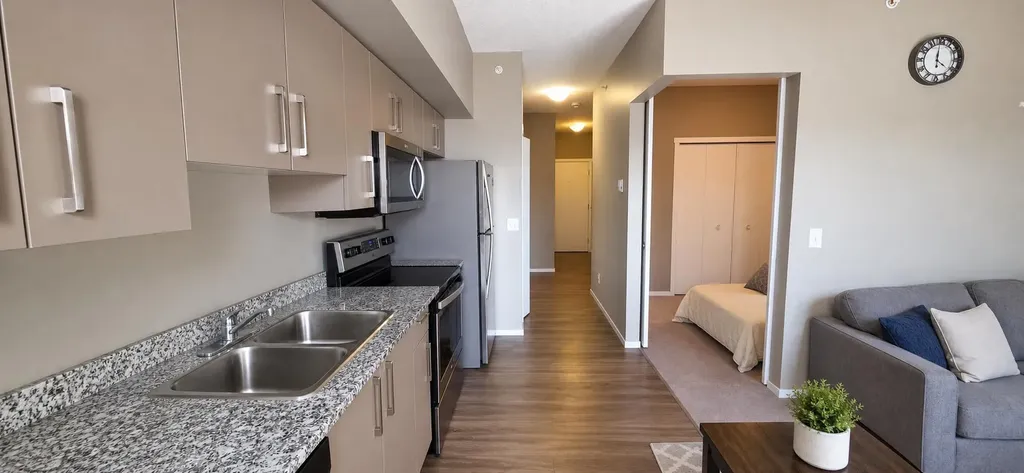 4641 128 Avenue NE Calgary AB T3N1T4