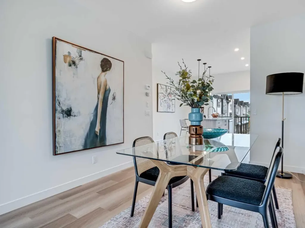 2231 81st Street SW Calgary AB T3H 6M4