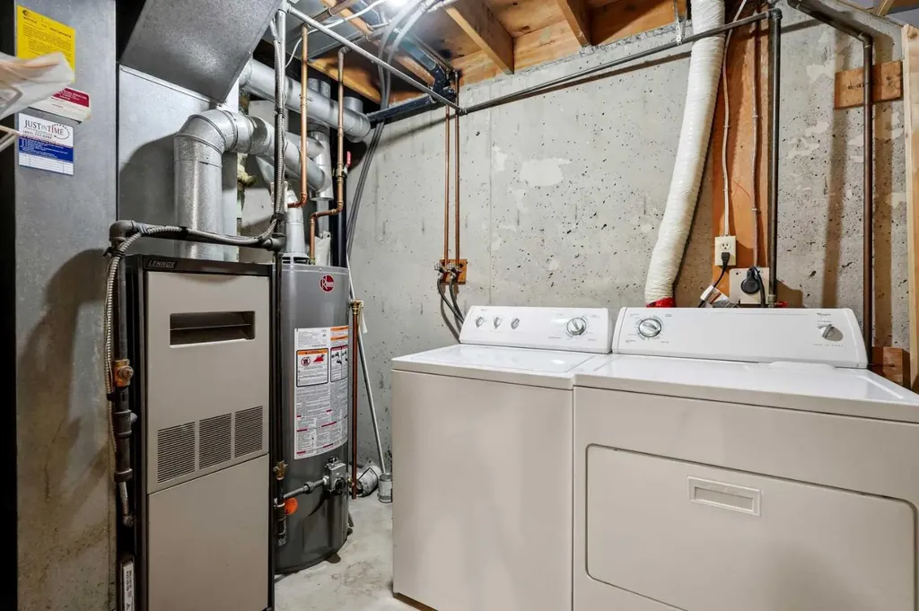 740 Bracewood Drive SW Calgary AB T2W 3N3