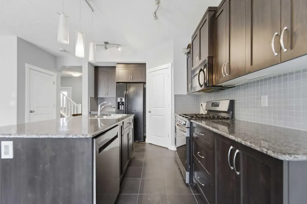 174 Morningside Circle SW Airdrie AB T4B 0X4