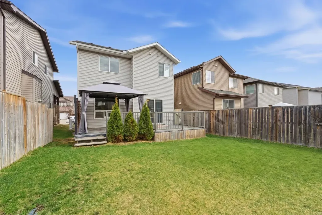 174 Morningside Circle SW Airdrie AB T4B 0X4