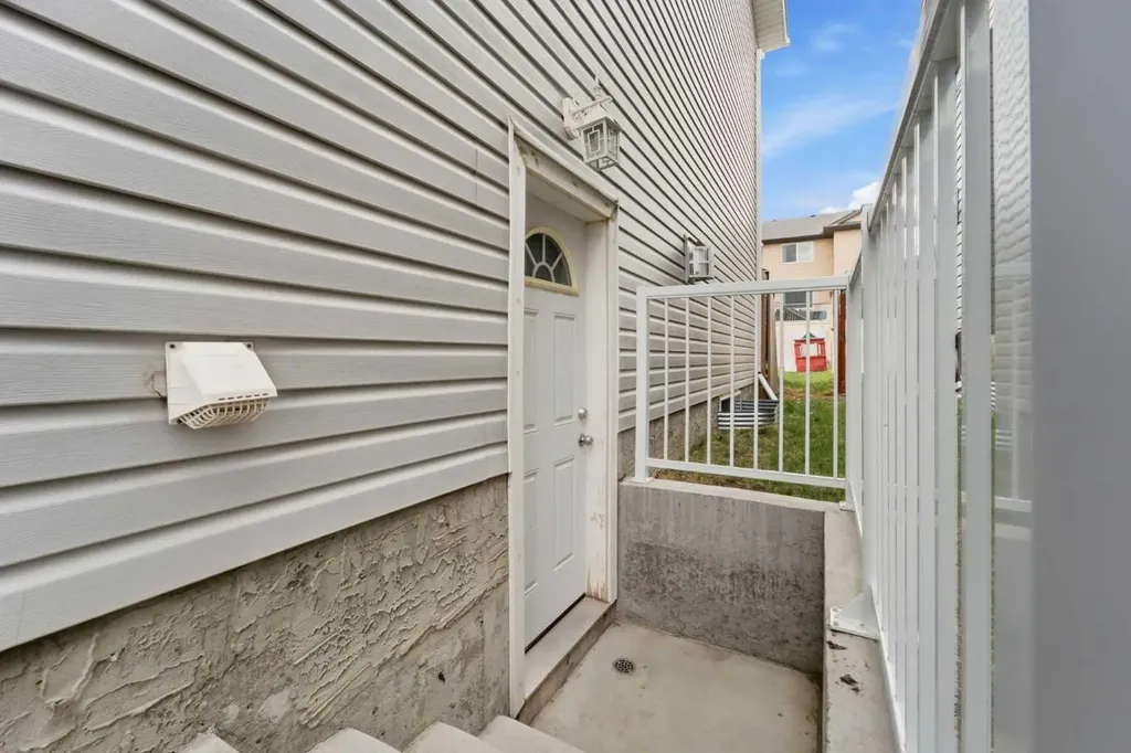 174 Morningside Circle SW Airdrie AB T4B 0X4