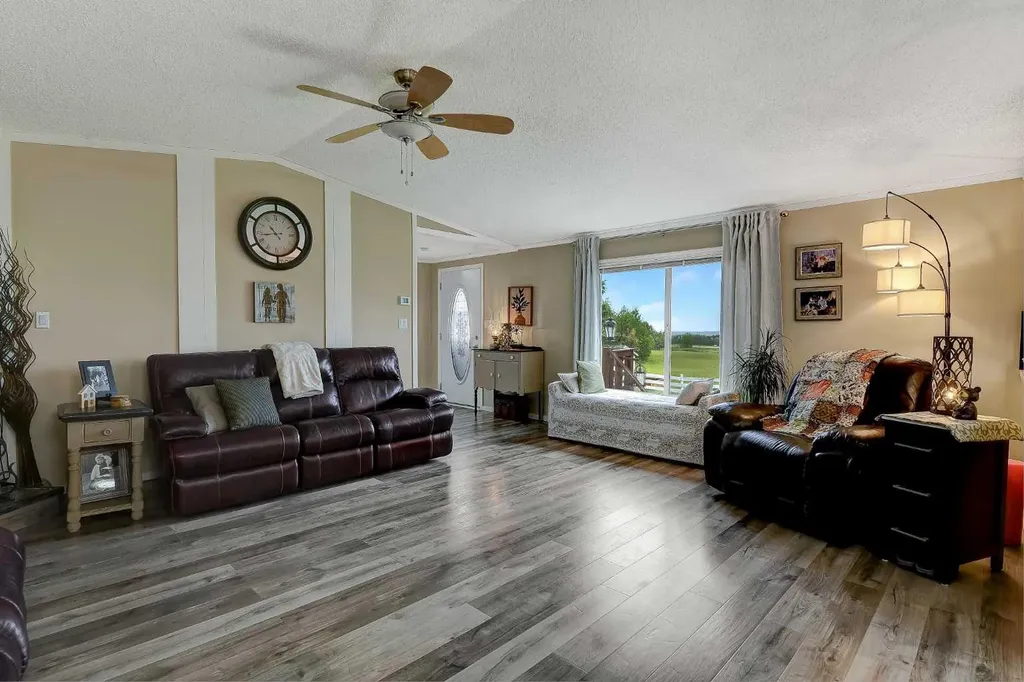25128 Highway 43 Ridgevalley AB T0H3N0