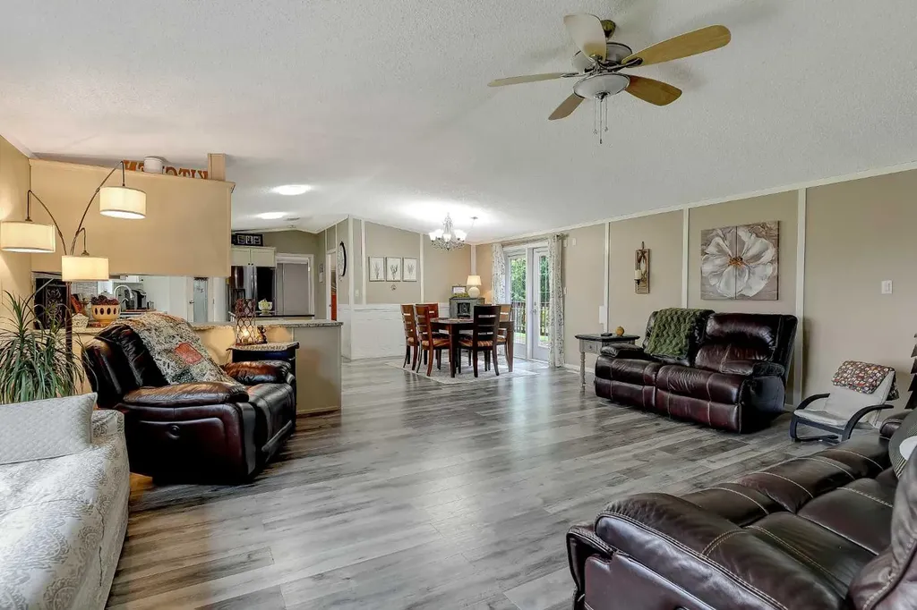 25128 Highway 43 Ridgevalley AB T0H3N0