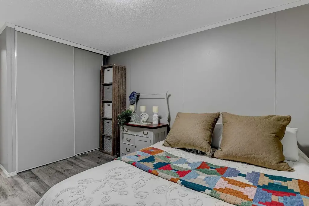 25128 Highway 43 Ridgevalley AB T0H3N0